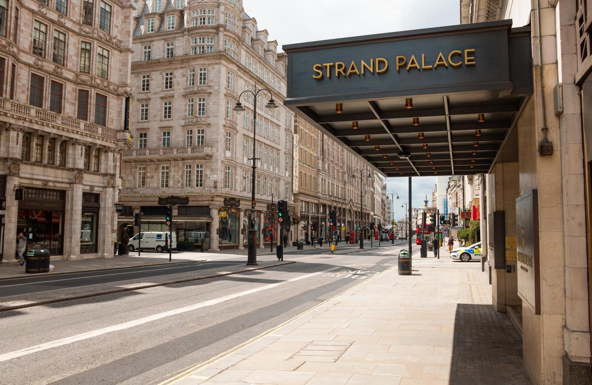 Strand Palace Hotel London Exterior photo