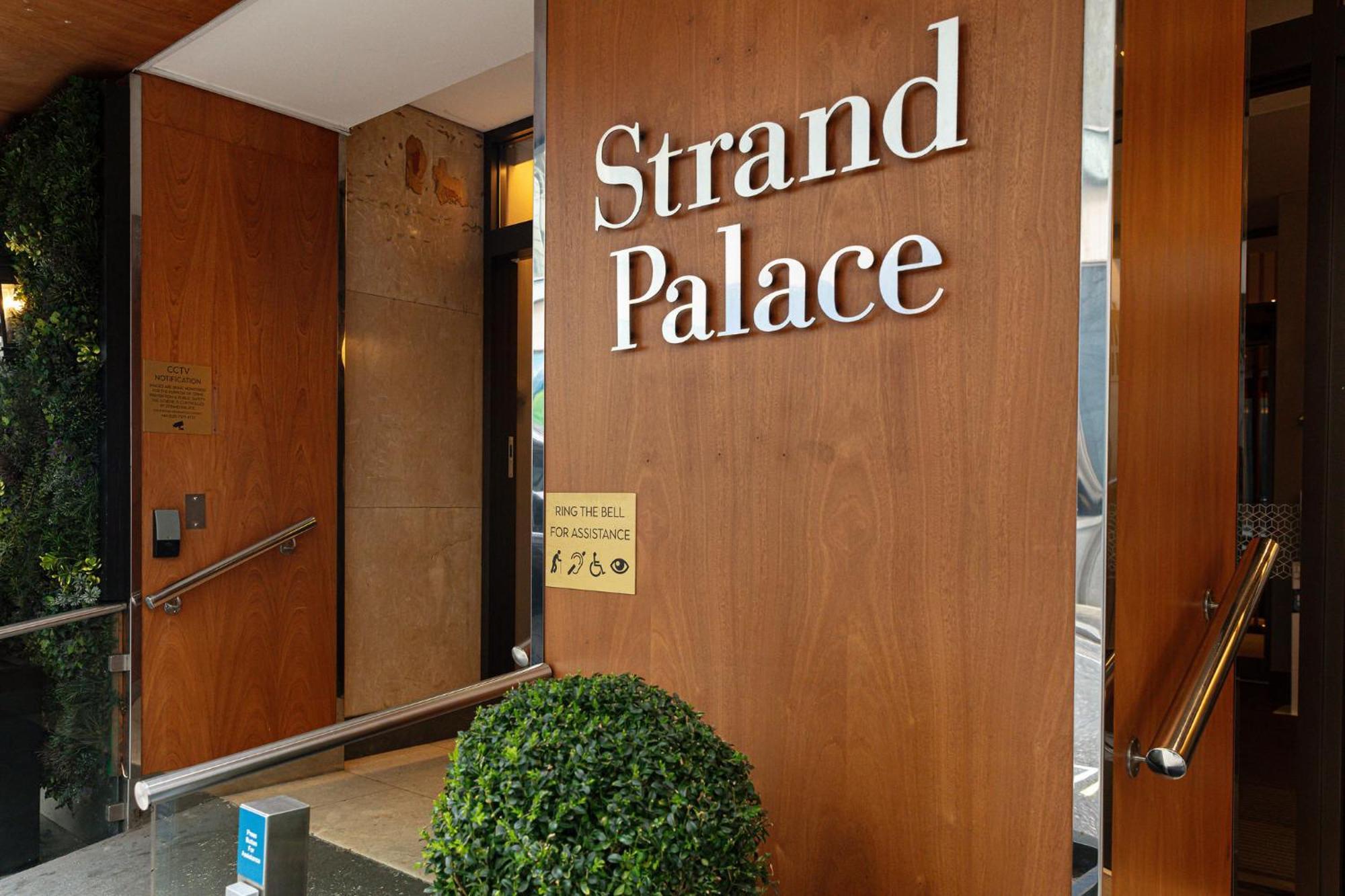 Strand Palace Hotel London Exterior photo